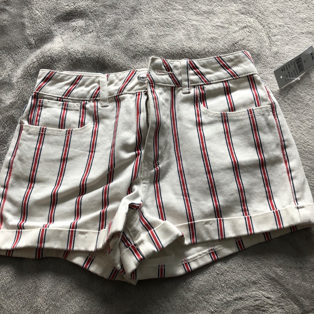 Pacsun striped mom shorts